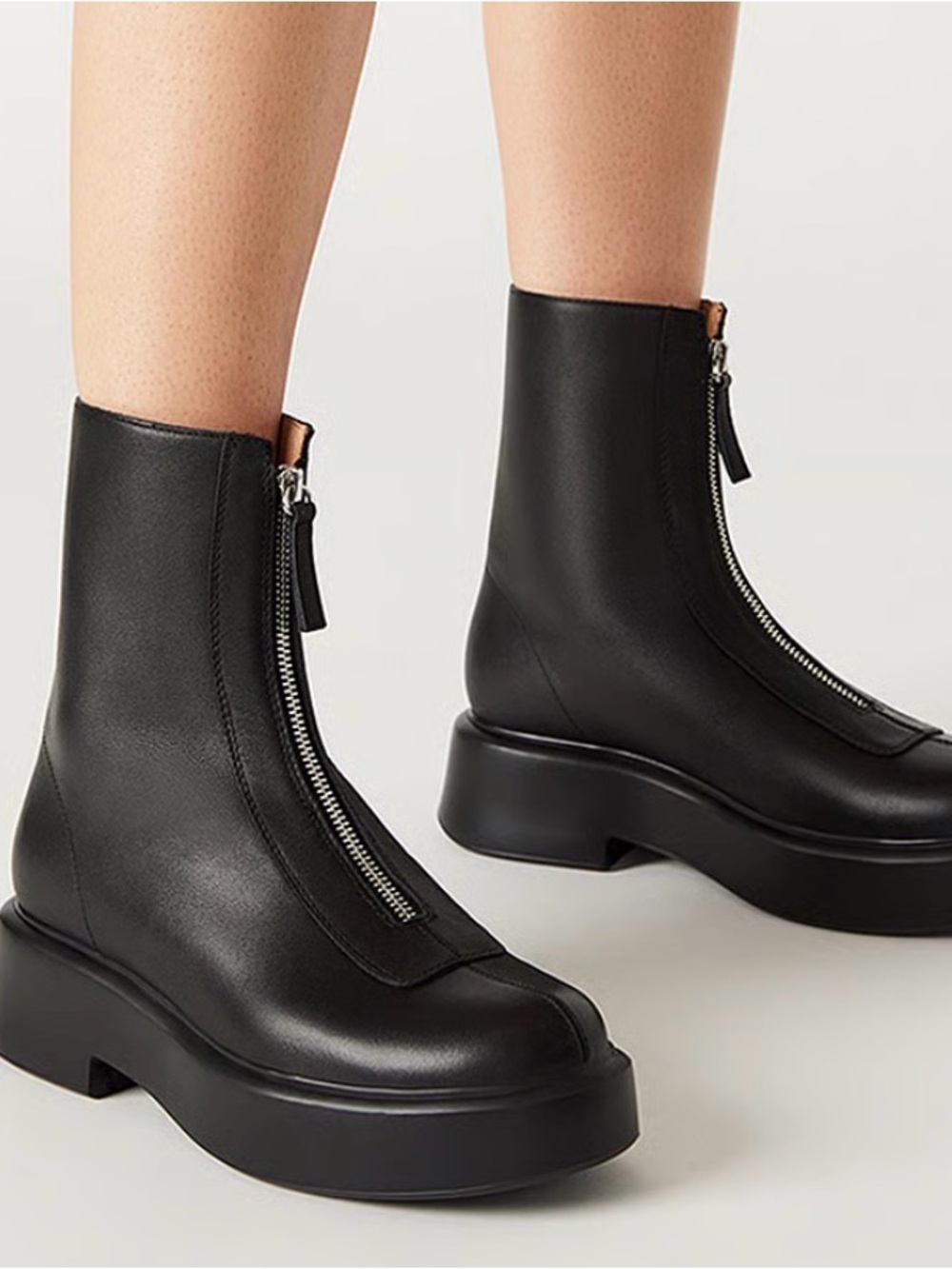 Steve Madden Jones Black Leather Platform Boots - Picture 4 of 4